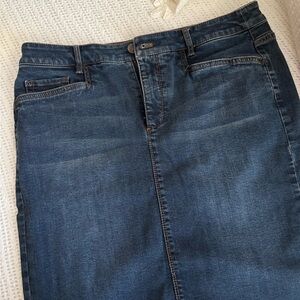 J Jill size 10 Blue Denim Skirt